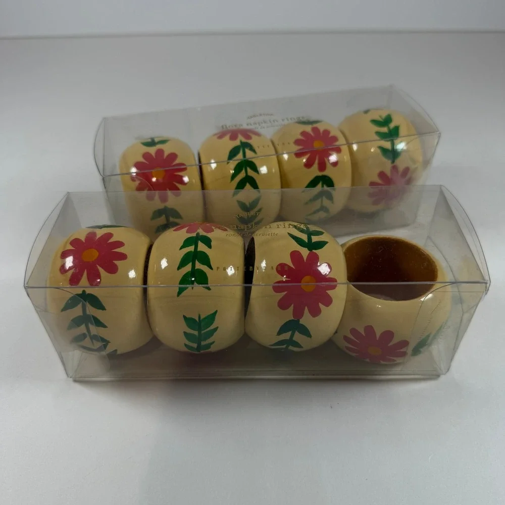 New Pottery Barn Mango Wood‎ Floral Painted Napkin Rings Two Sets of 4 Spring!